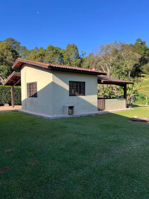 Tranquilo E Perto De Tudo Em Sr São Roque Exterior foto